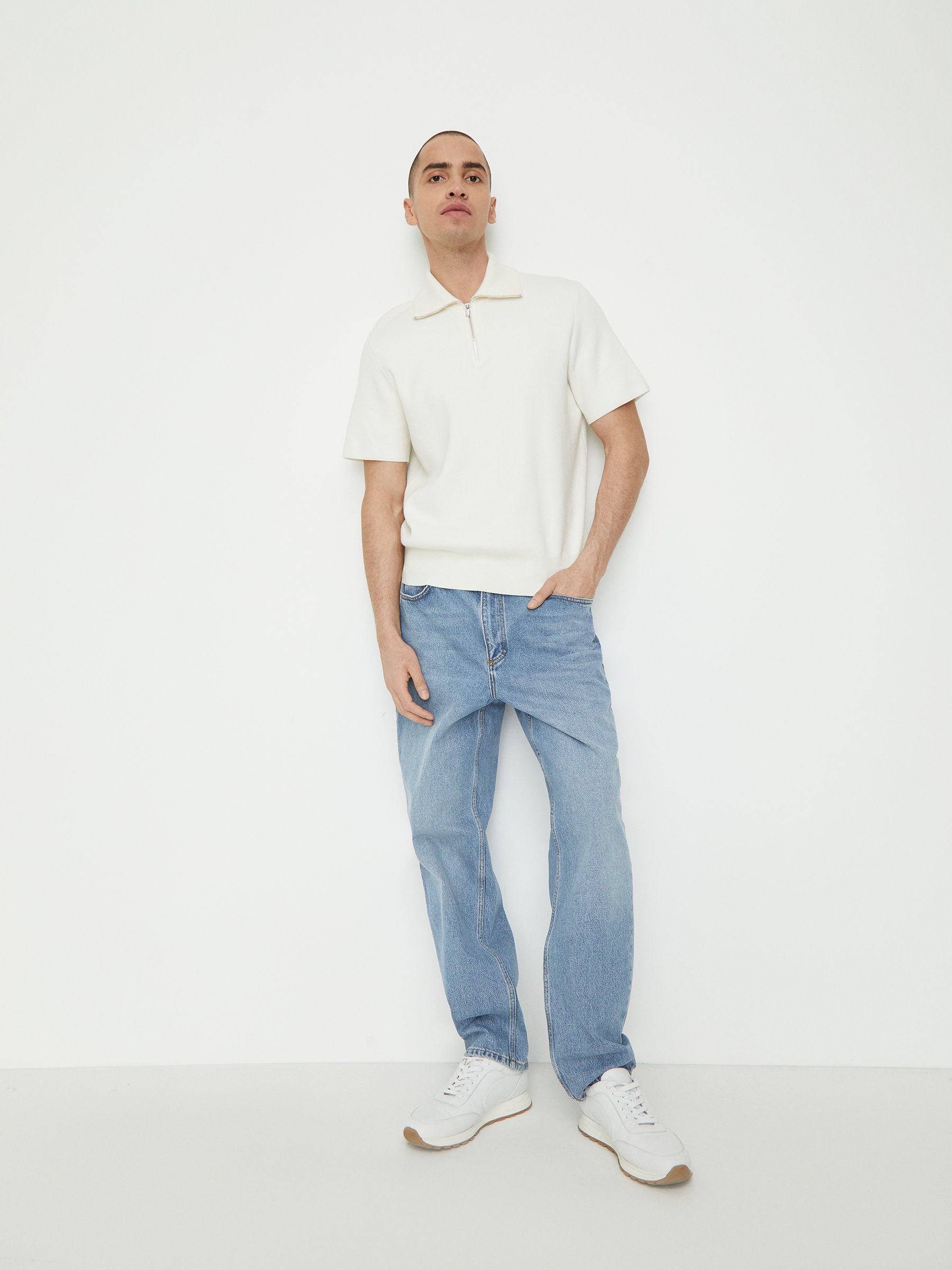 Джинсы Tapered