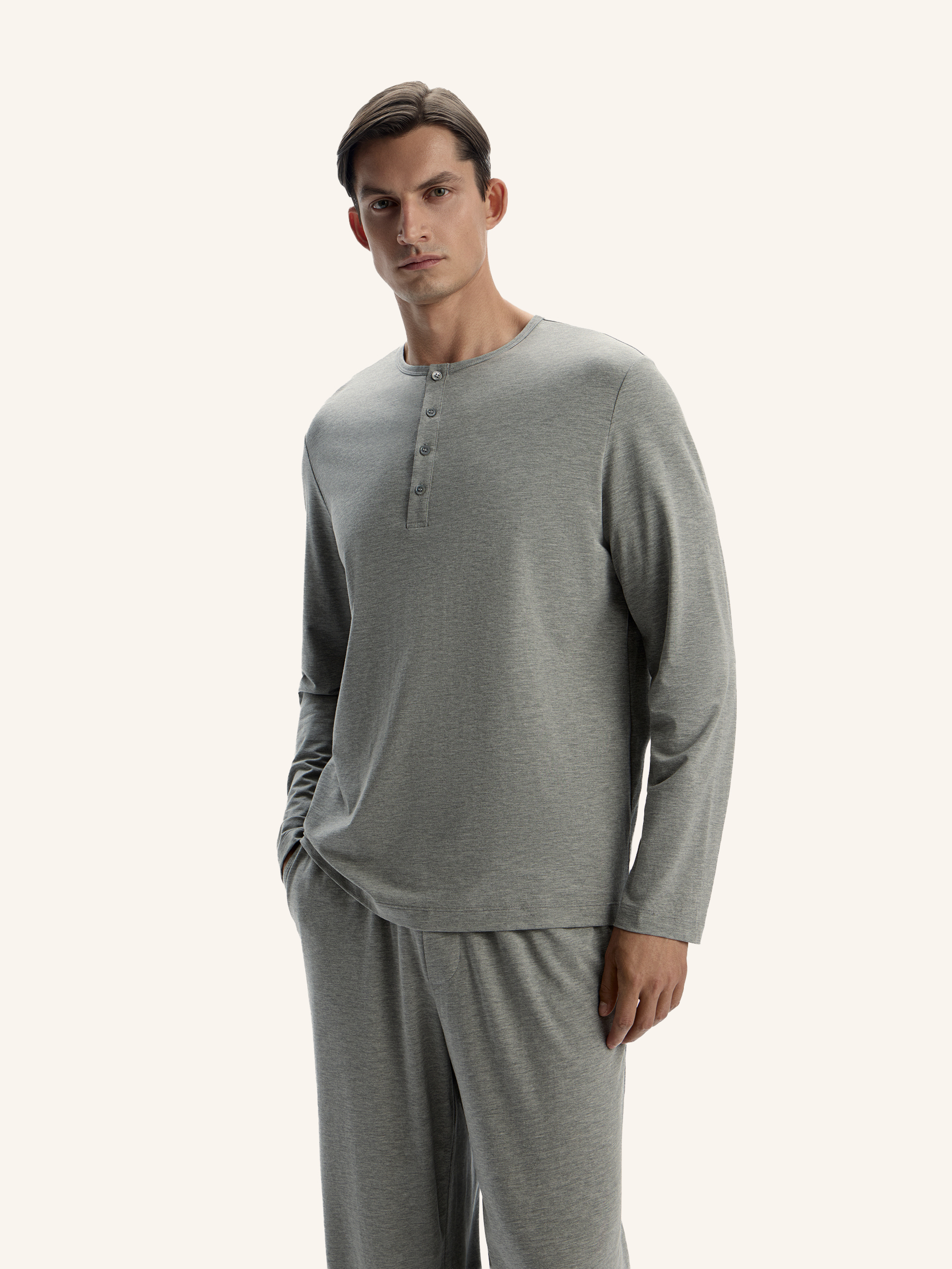 Лонгслив Home