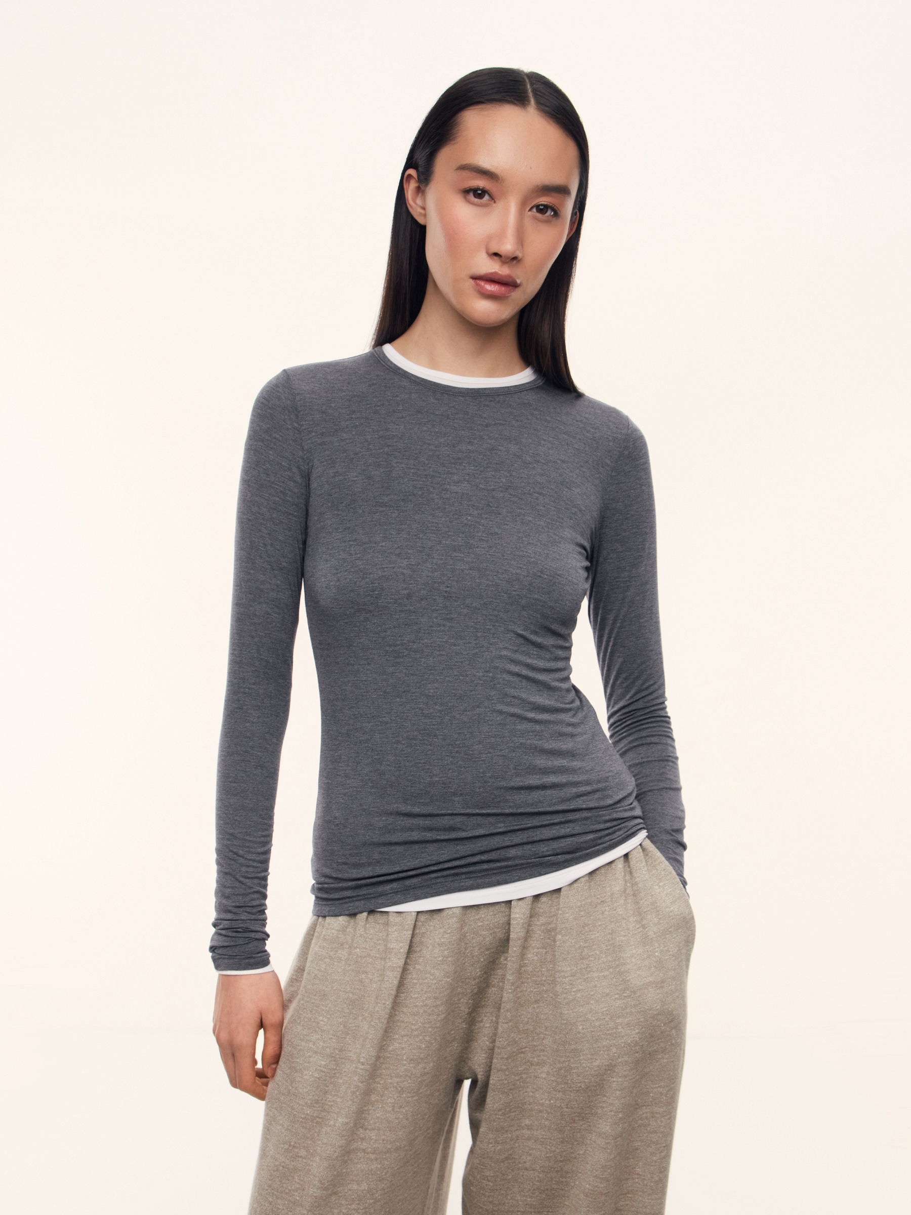 Лонгслив Kim из модала и шелка