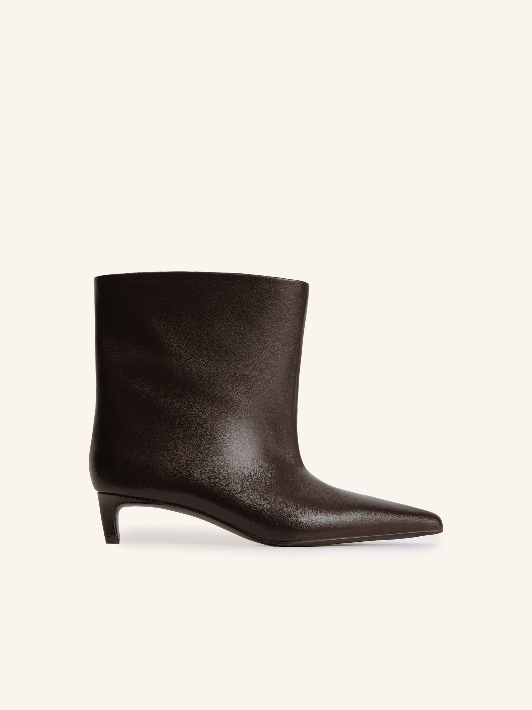 Ботильоны из кожи