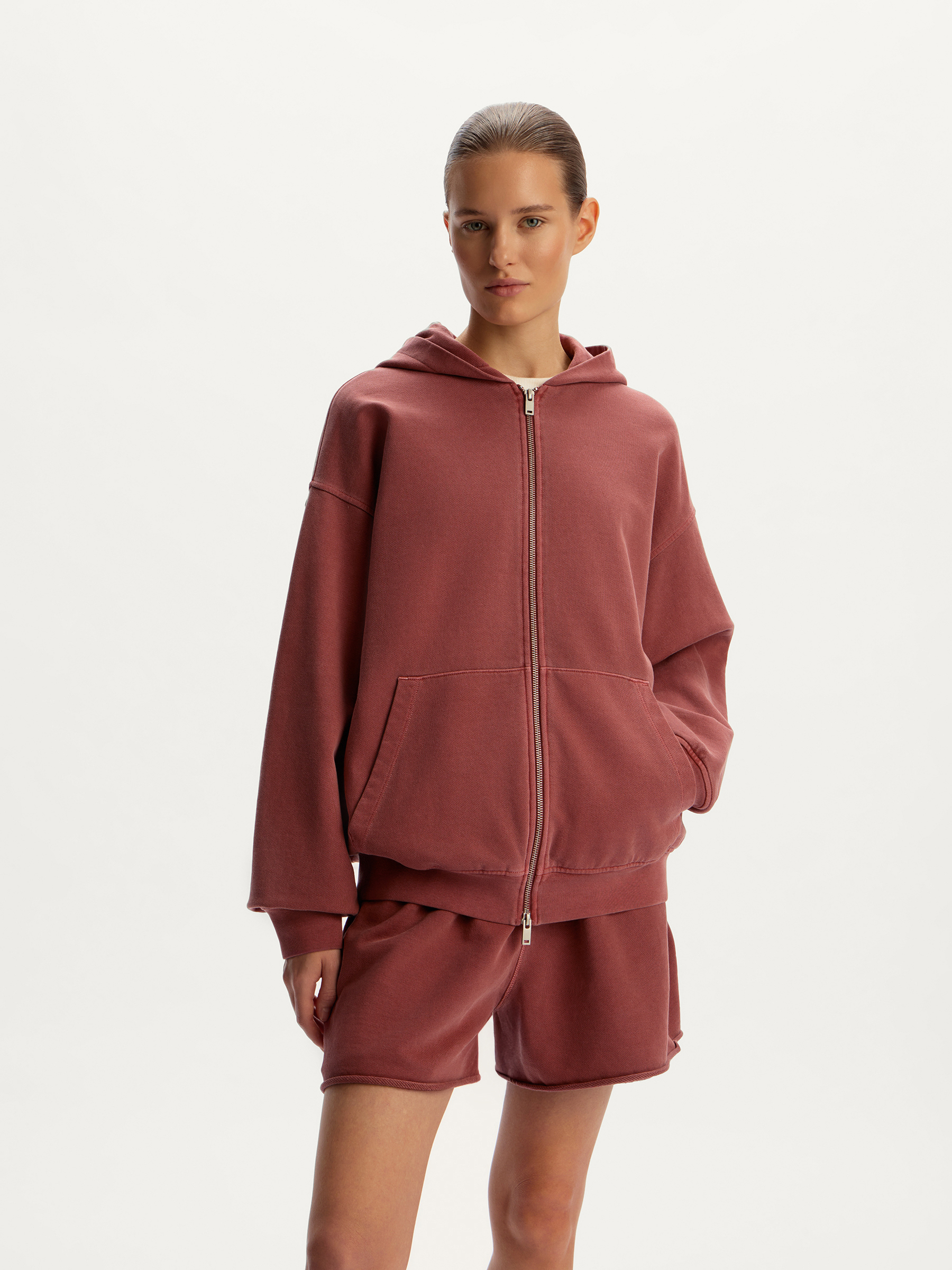 Толстовка Garment Dye