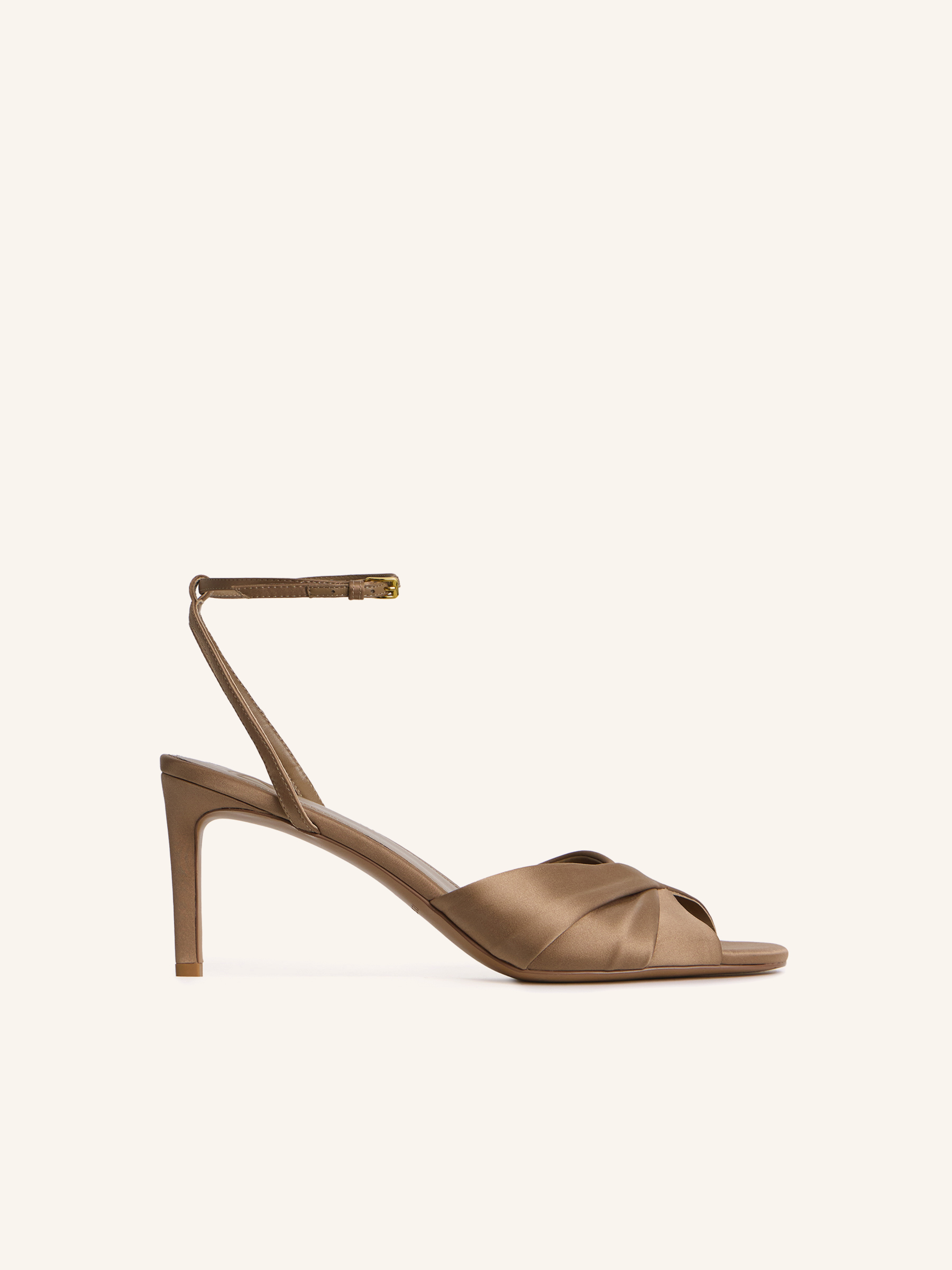 Босоножки Twist из шелка