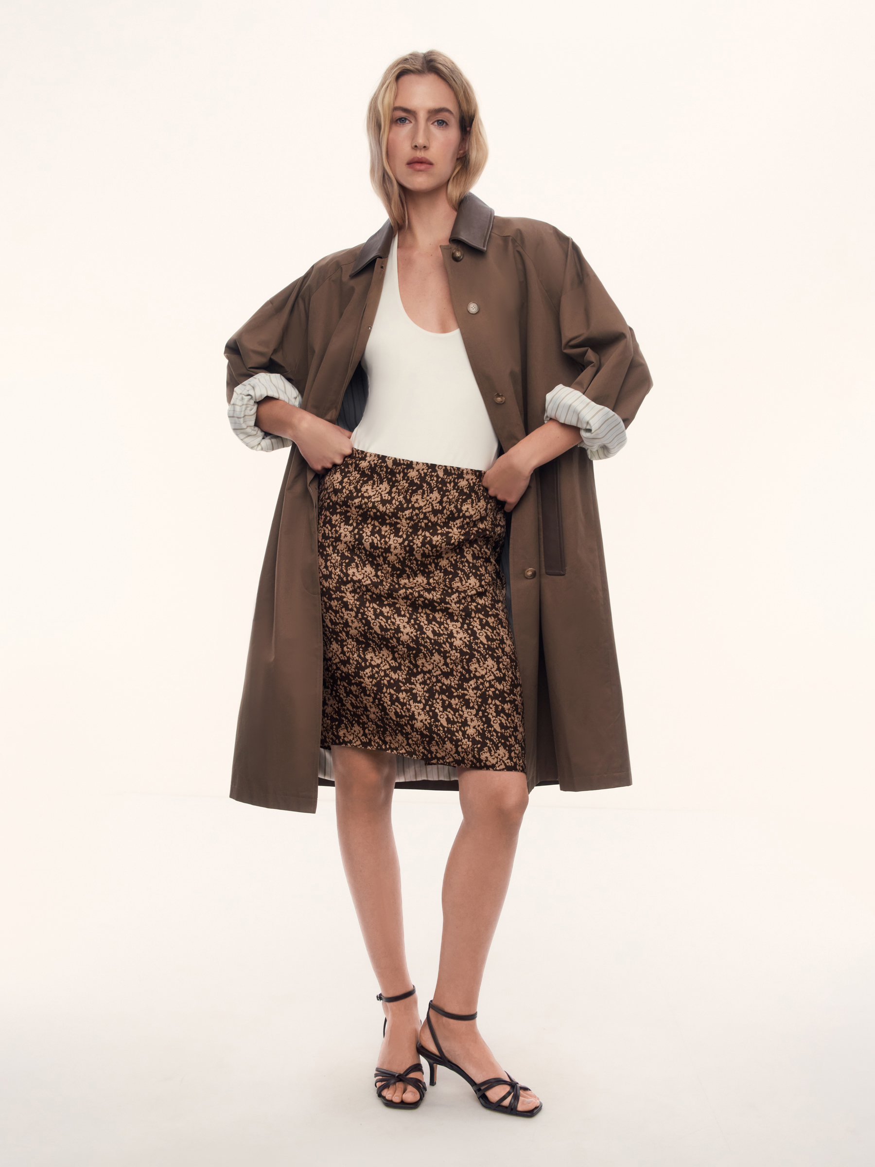 Юбка из шелка