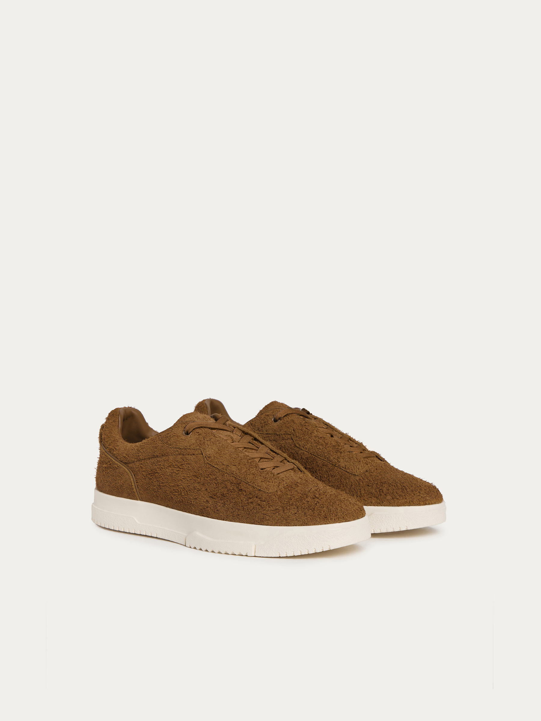 Кроссовки Suede