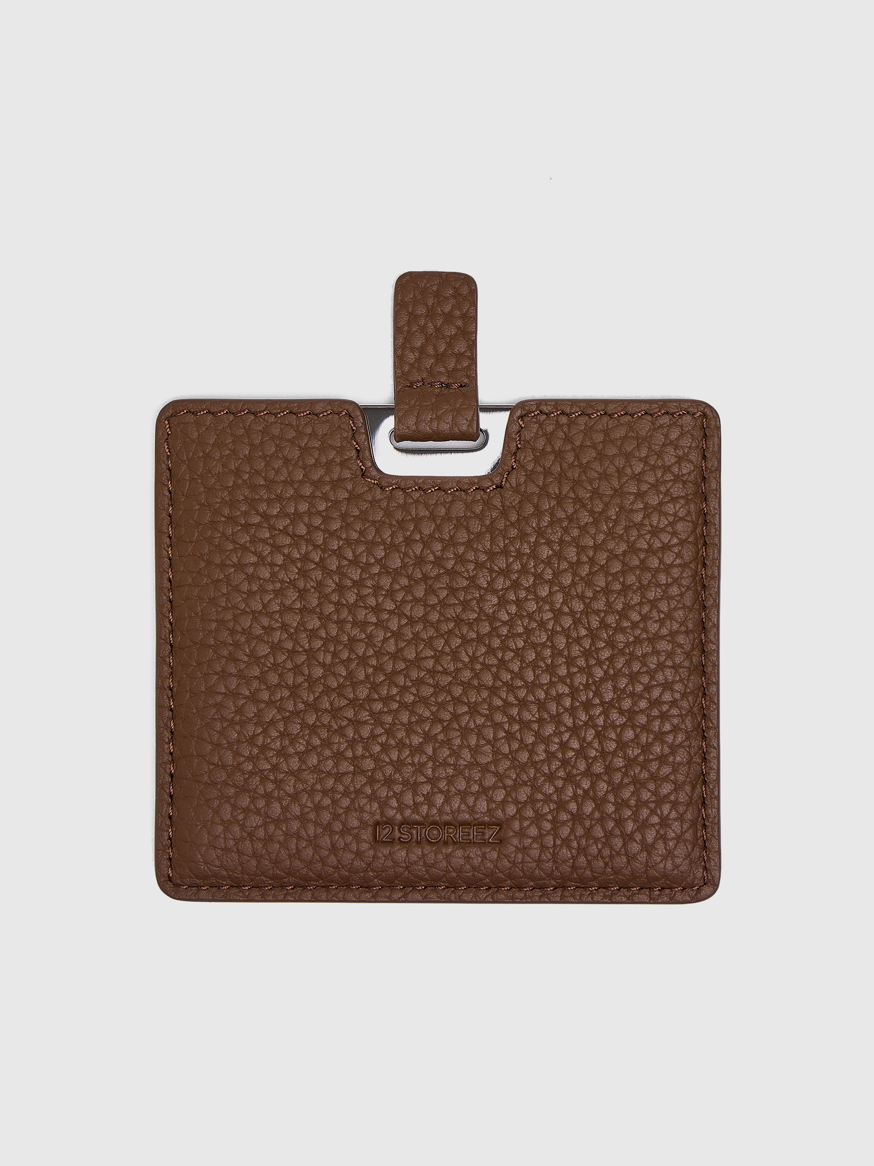 Зеркало в чехле 