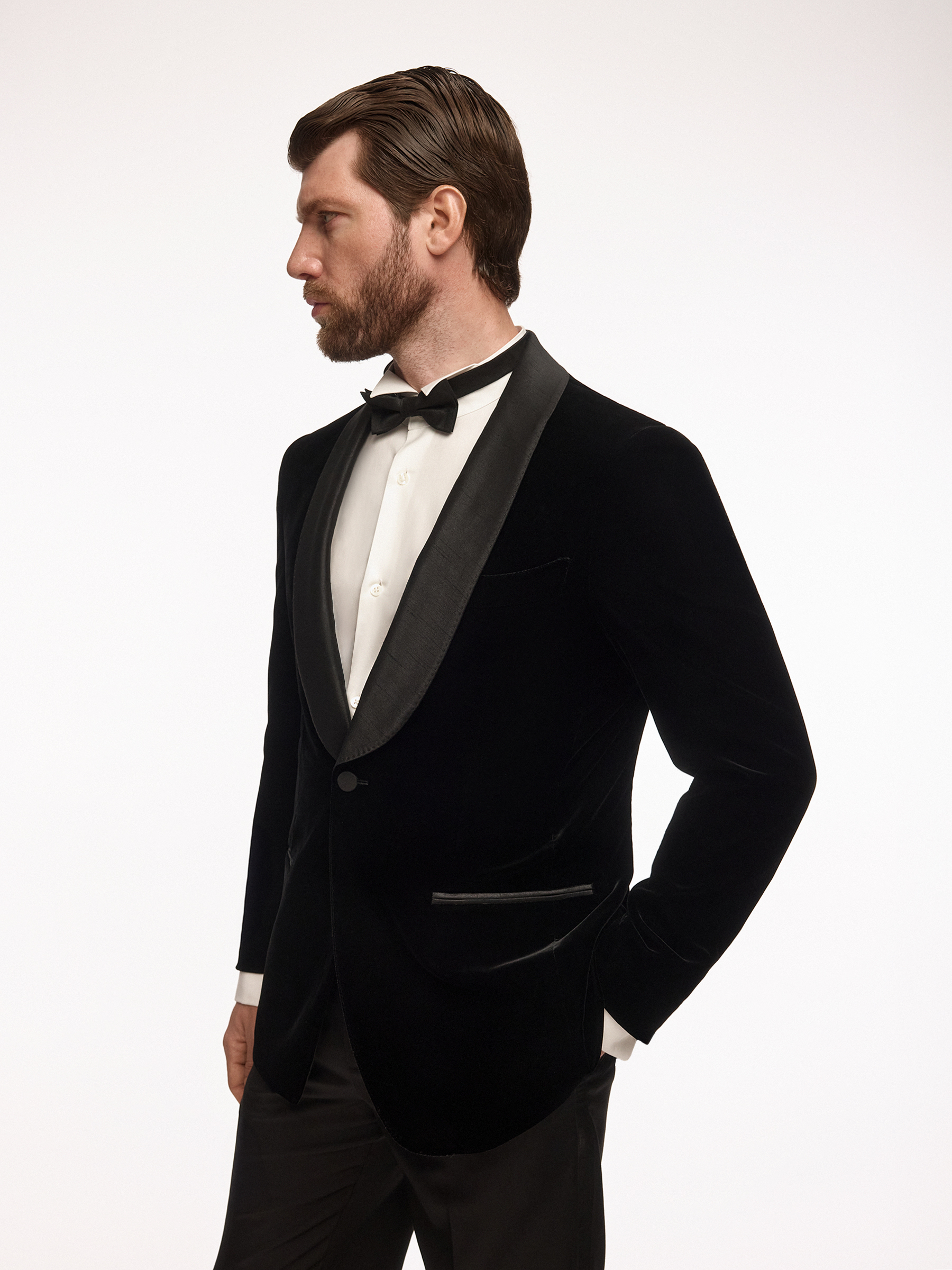 Смокинг Aksakov из японского бархата