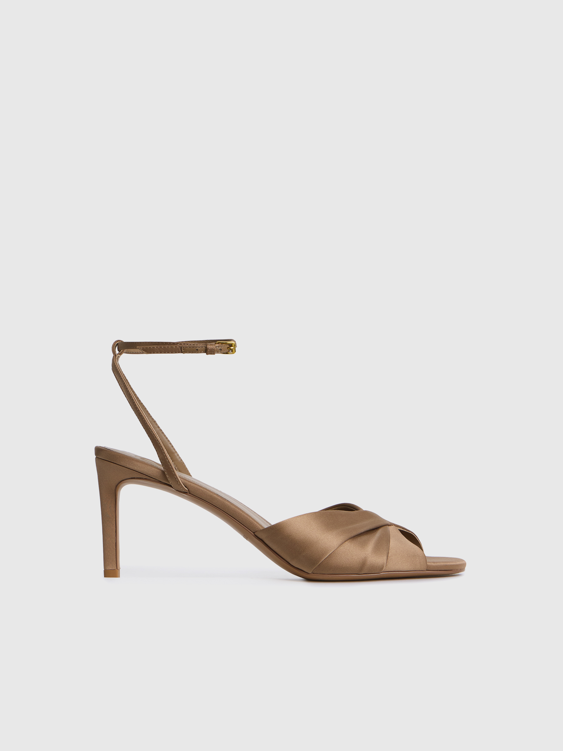 Босоножки Twist из шелка