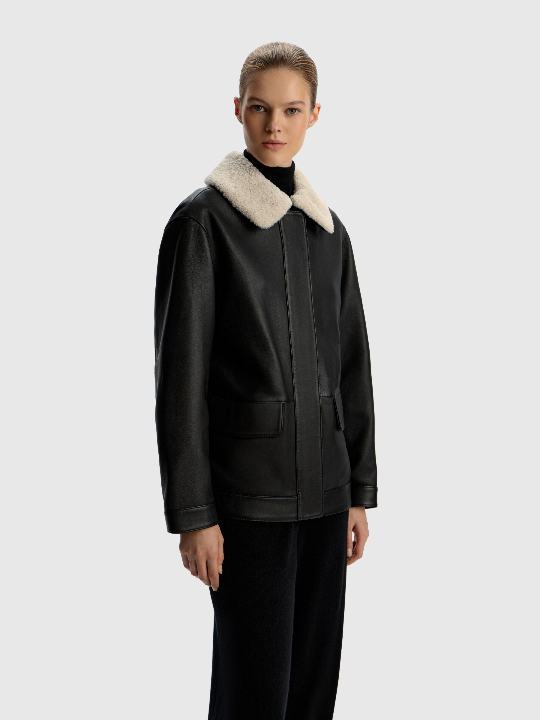 Бомбер Sleek из кожи