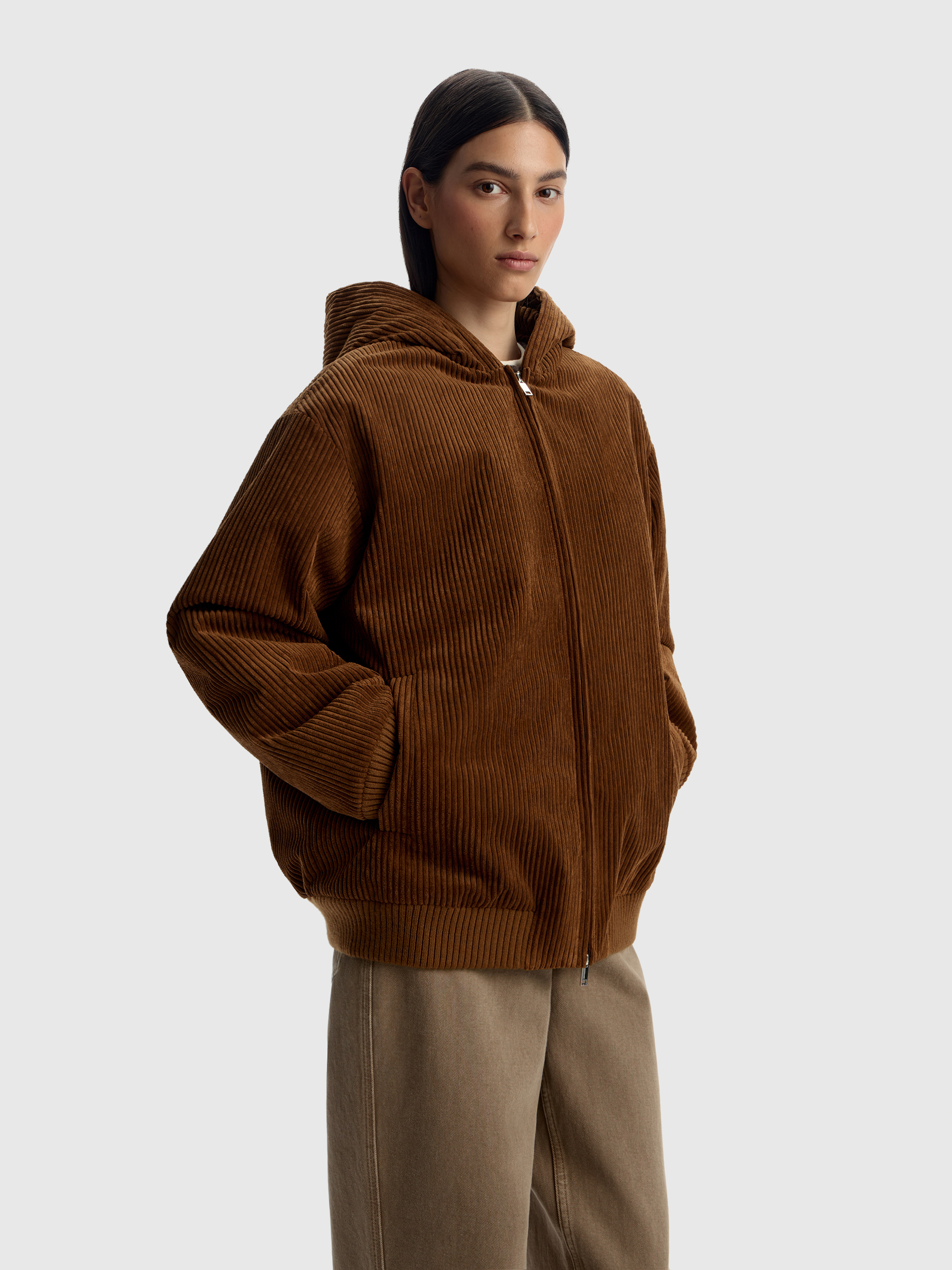 Бомбер из вельвета утепленный