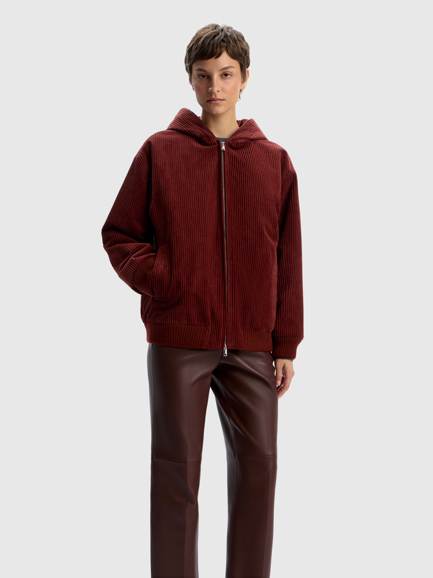 Бомбер из вельвета утепленный