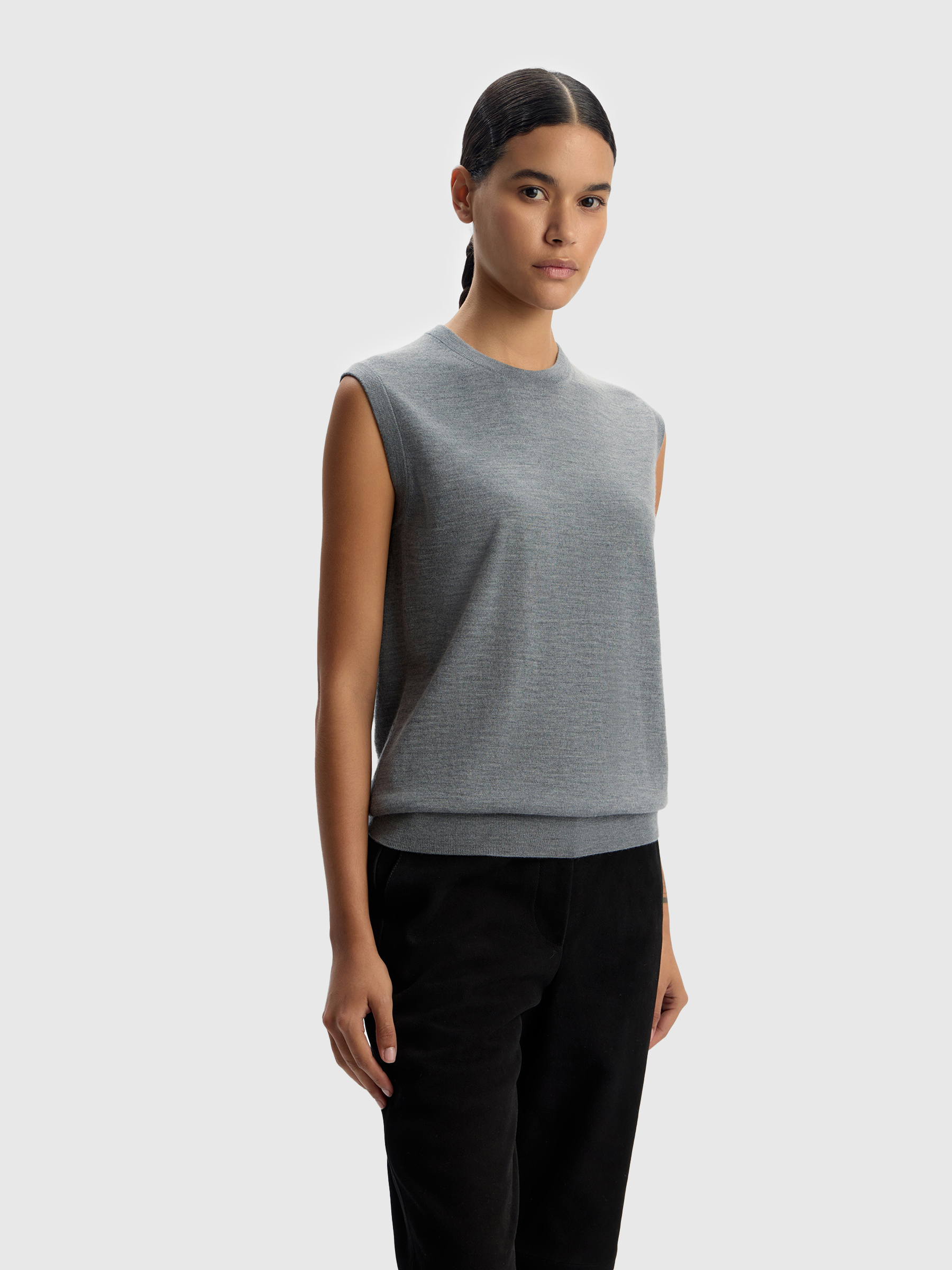 Топ из шерсти мериноса