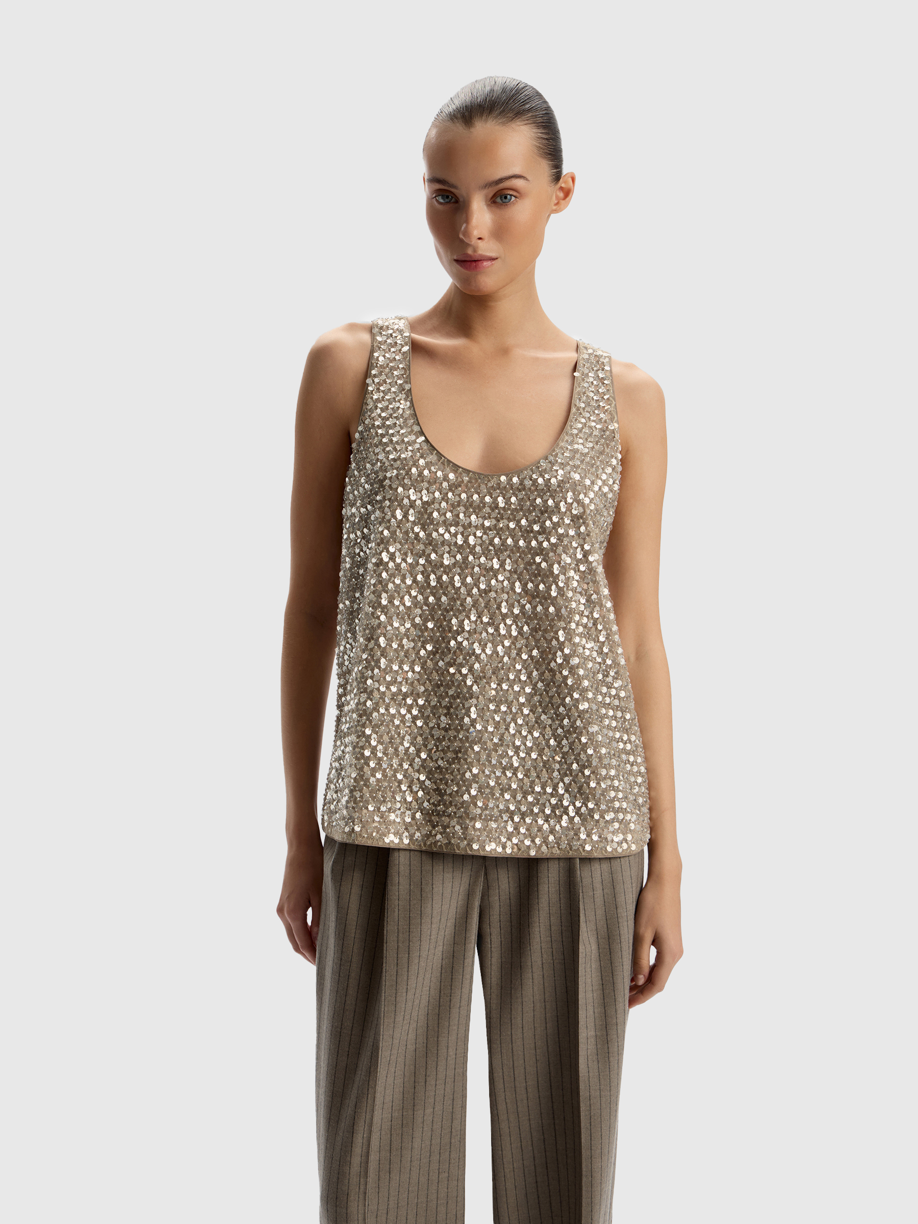Топ с пайетками