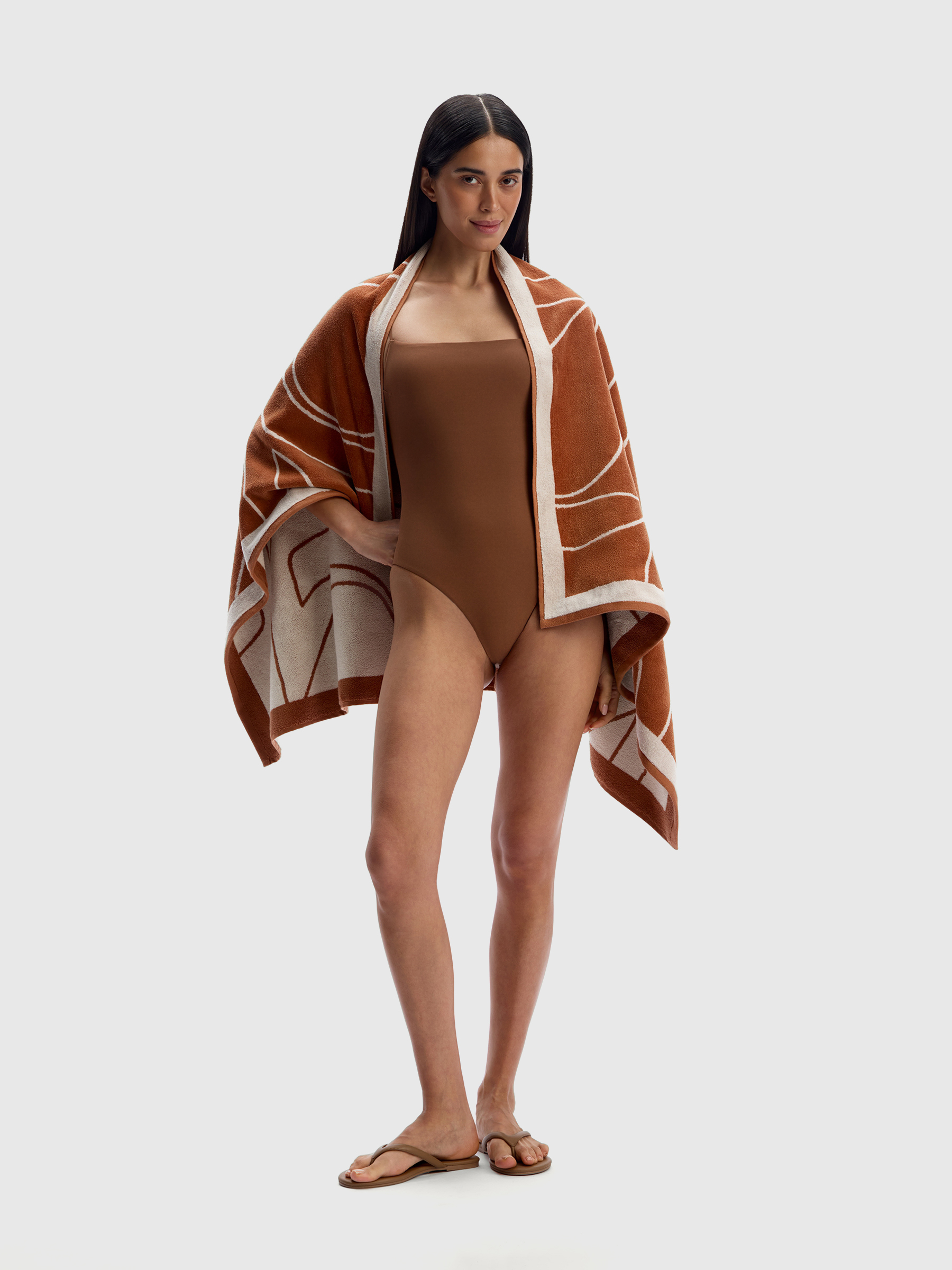 Купальник с открытой спиной