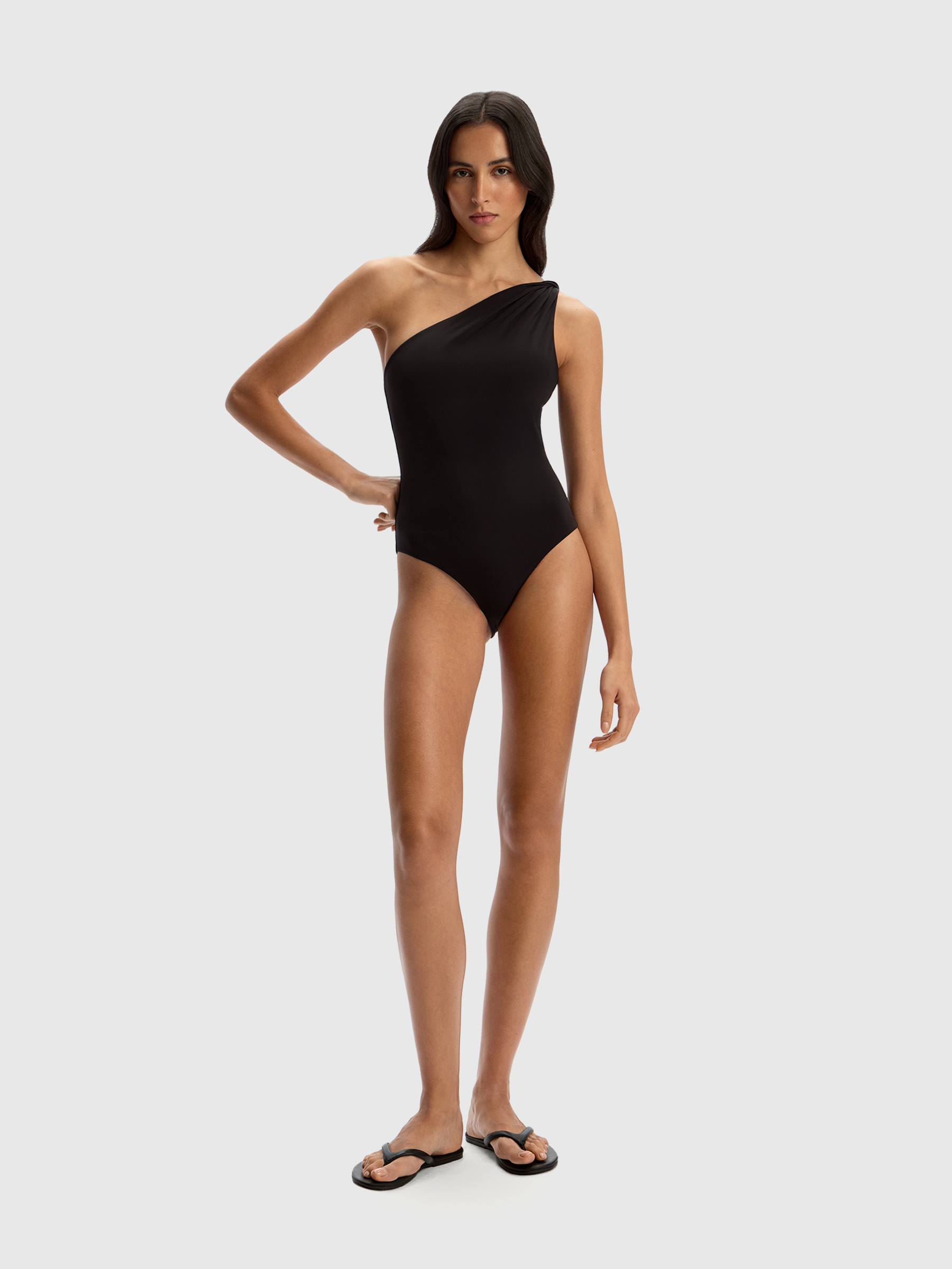 Купальник асимметричный