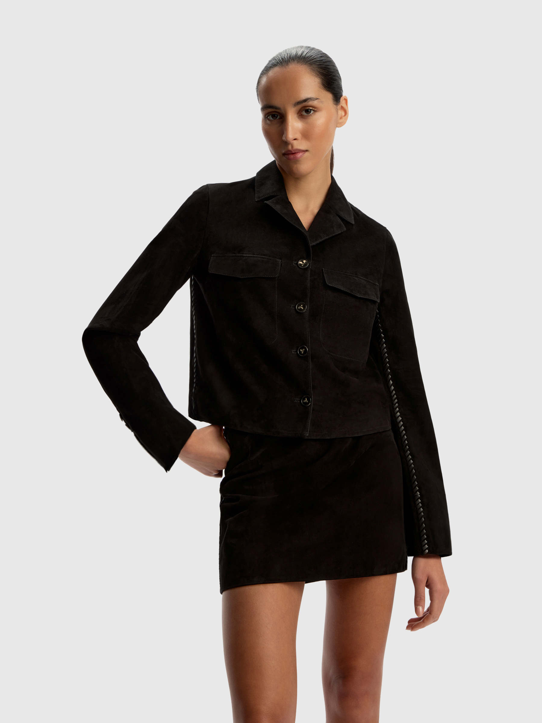 Жакет из замши