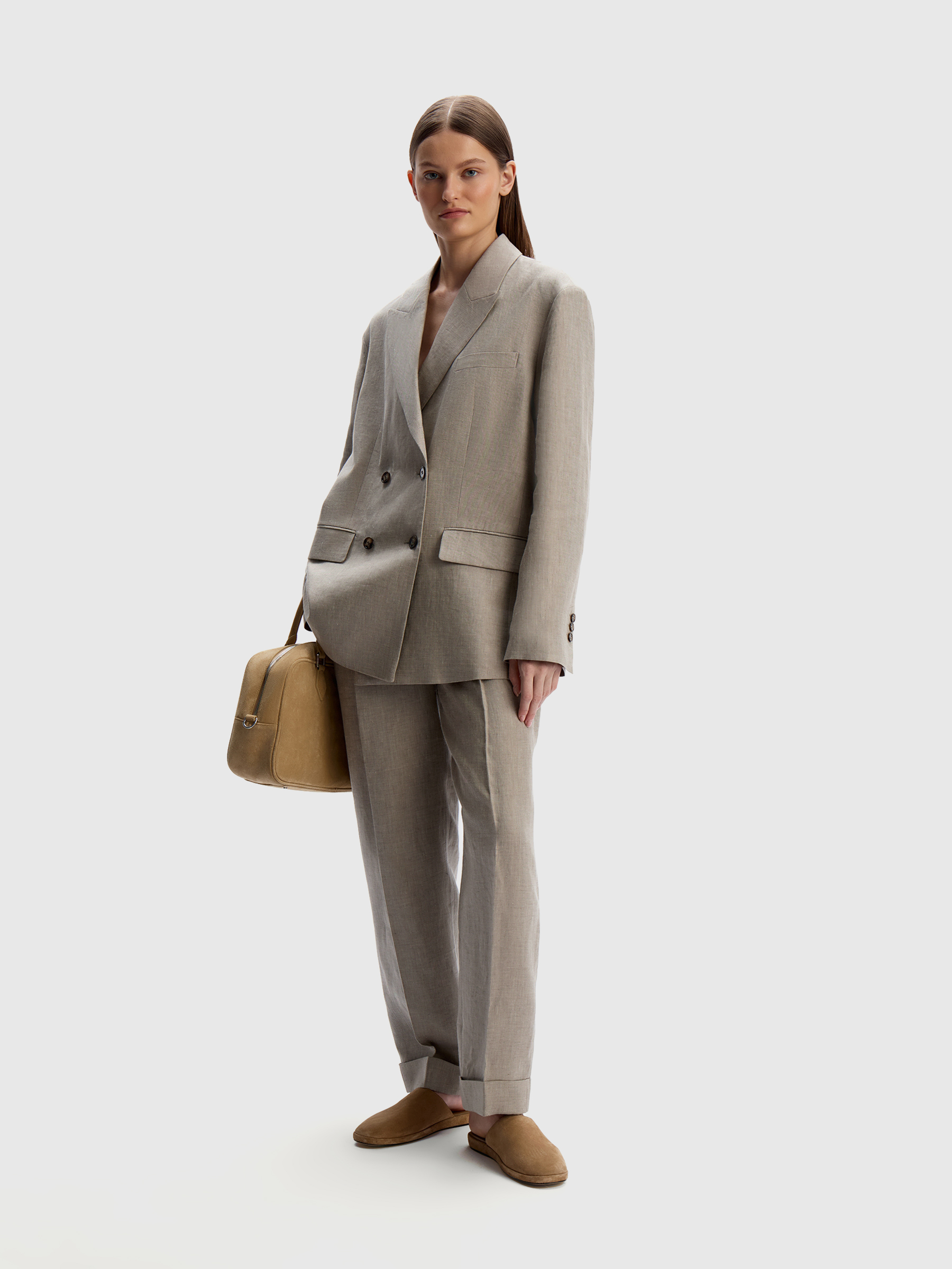 Брюки из плотного льна