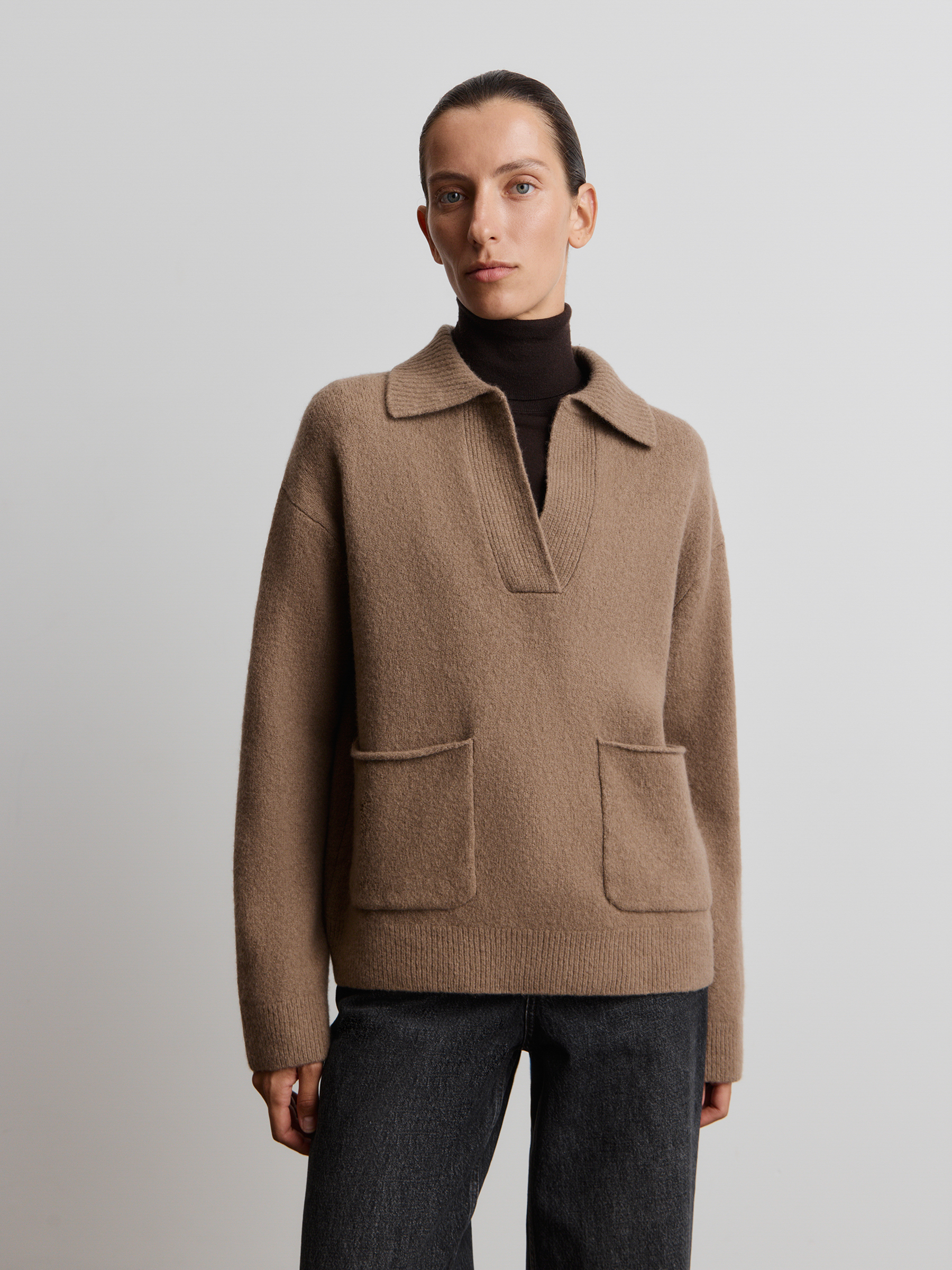 Джемпер с отложным воротником