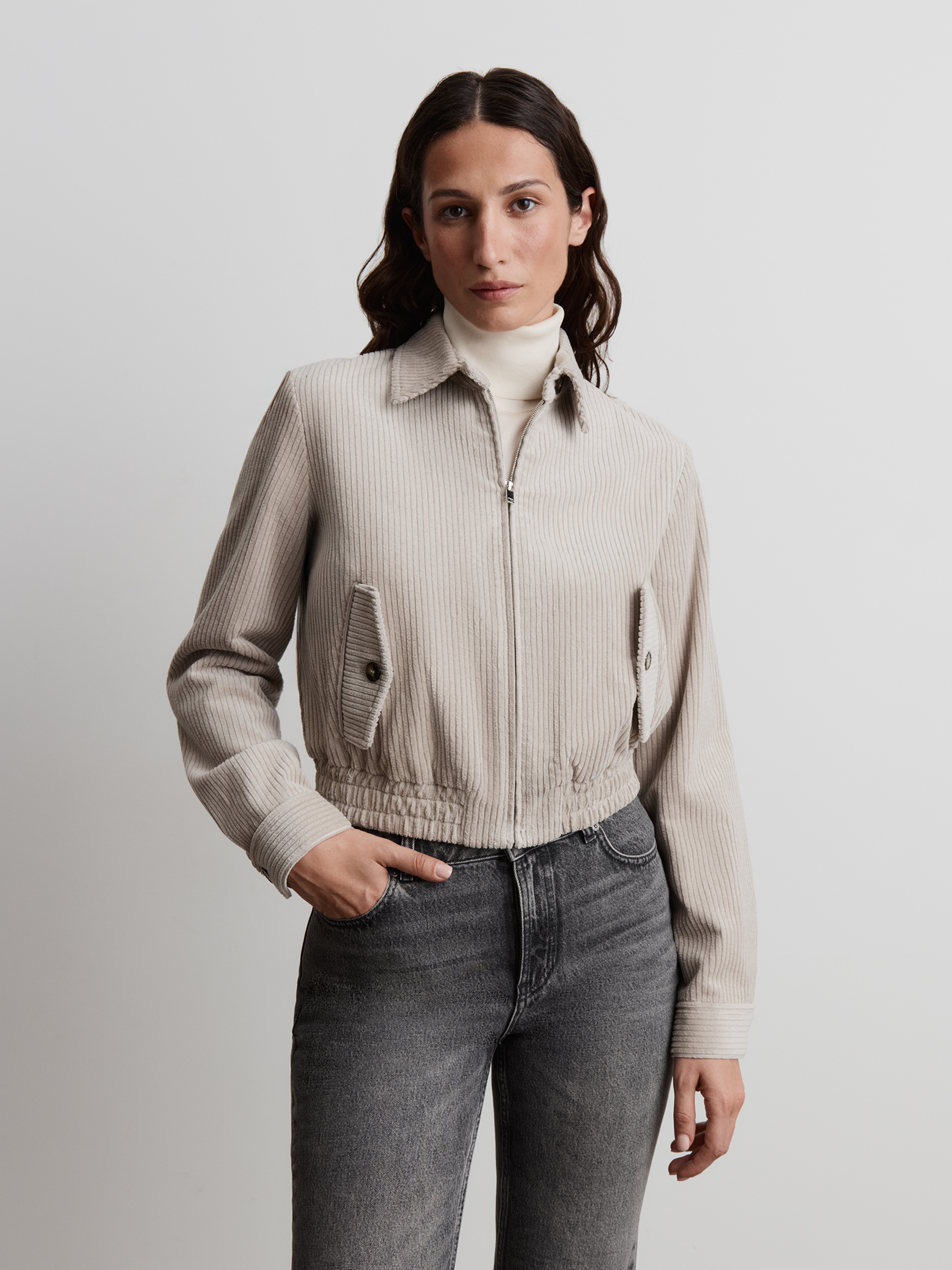 Бомбер из французского вельвета