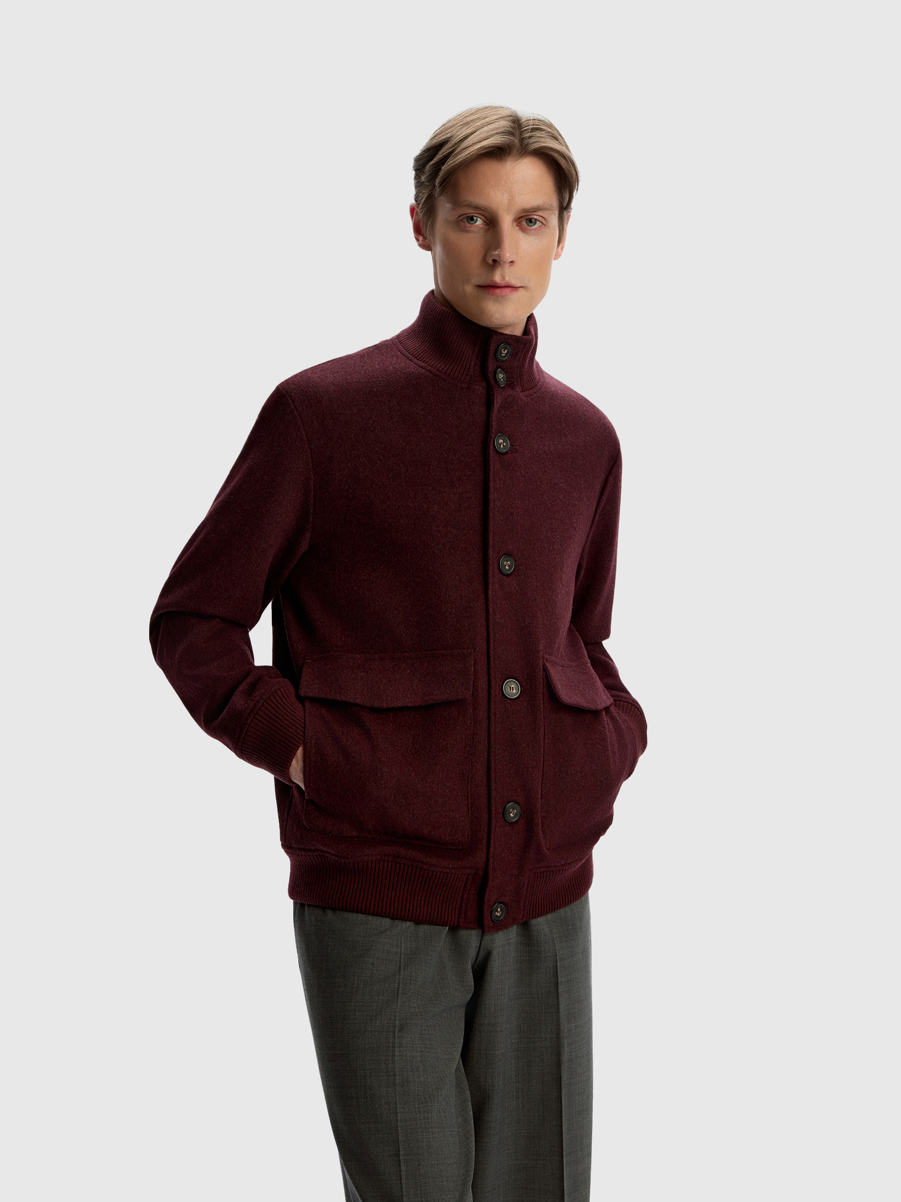 Бомбер из мягкой шерсти