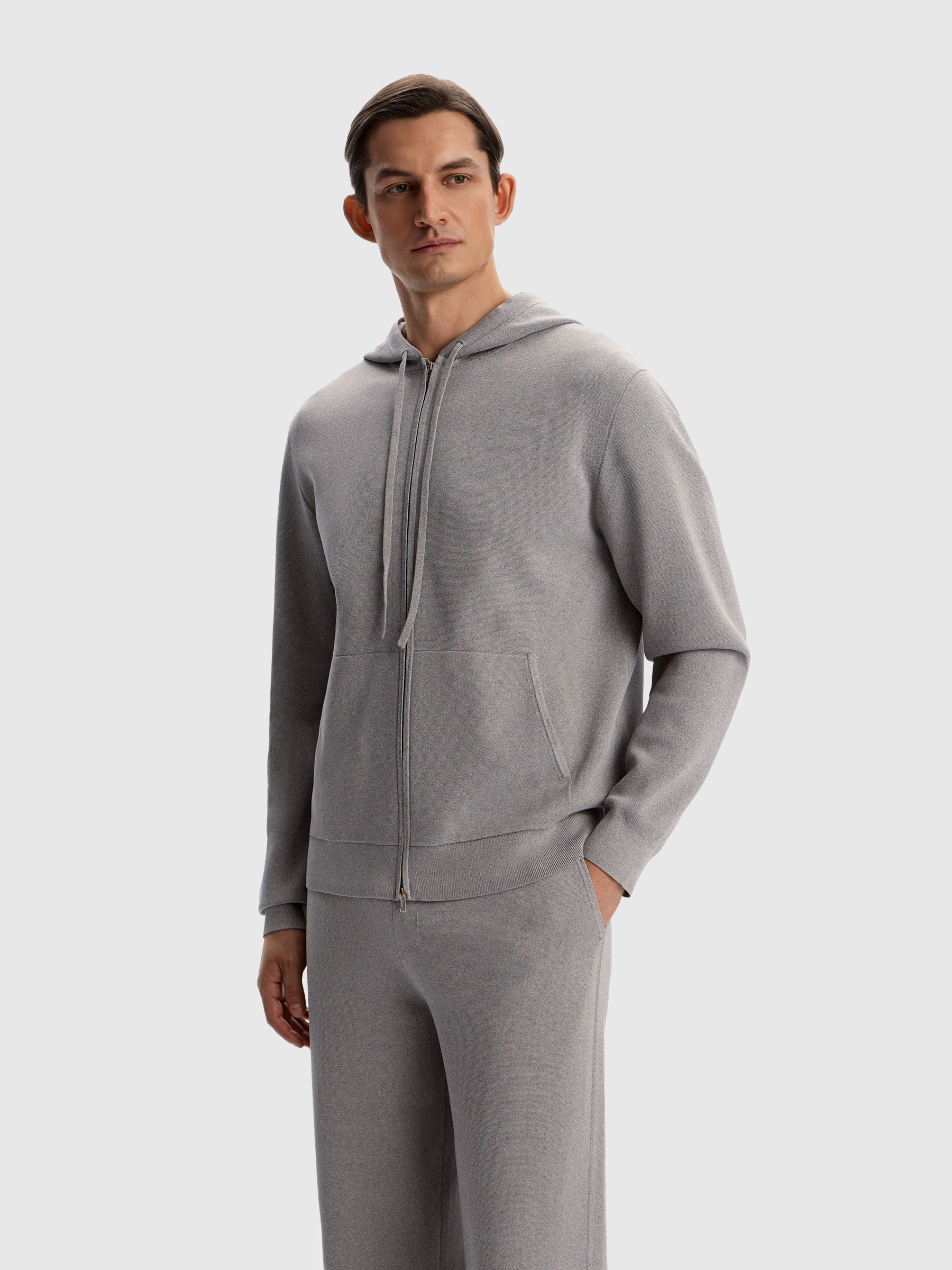 Толстовка на молнии